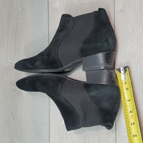 Aquatalia Womens Falco Chelsea Ankle Suede Heels Boots shoes sz 7 - Picture 9 of 13